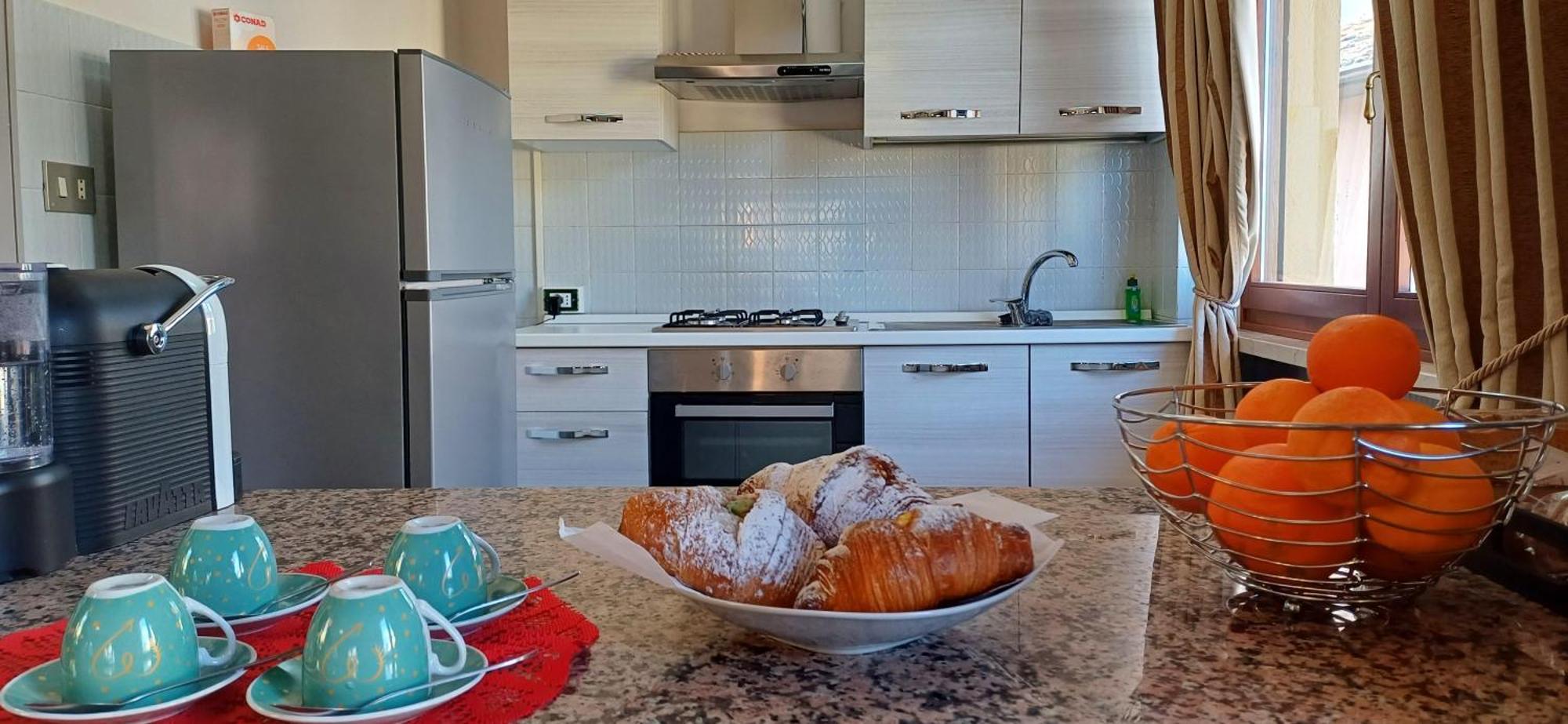 B&B Al Vittoriale Da Maja Gardone Riviera Exterior photo